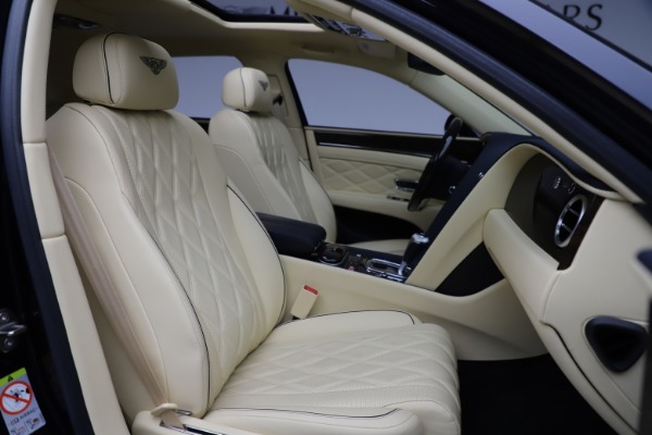Used 2014 Bentley Flying Spur W12 for sale Sold at Bentley Greenwich in Greenwich CT 06830 27