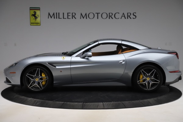 Used 2017 Ferrari California T for sale Sold at Bentley Greenwich in Greenwich CT 06830 15