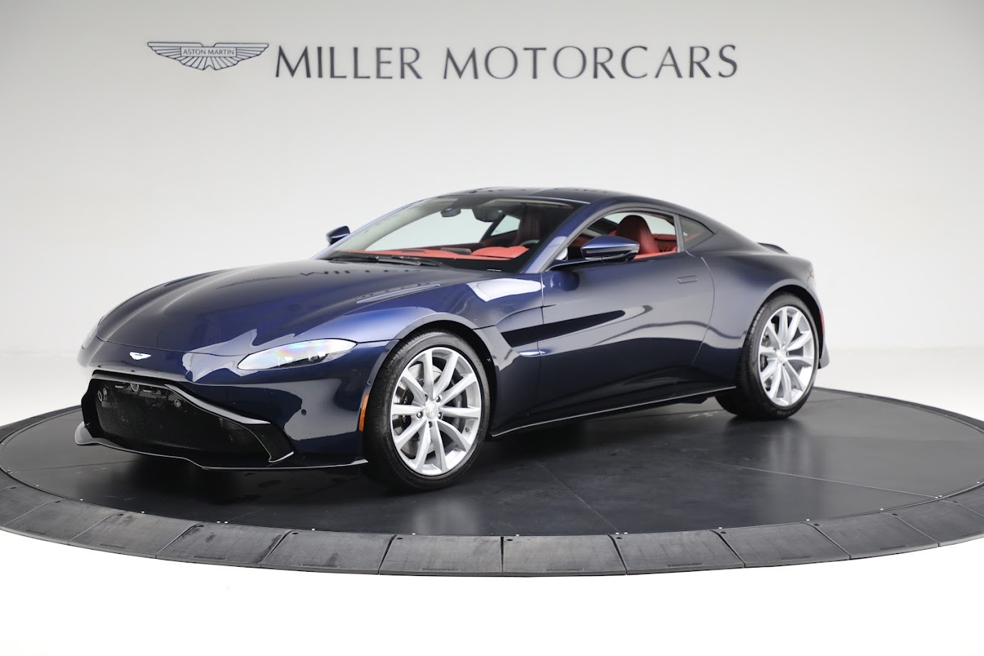 New 2020 Aston Martin Vantage Coupe for sale $177,481 at Bentley Greenwich in Greenwich CT 06830 1