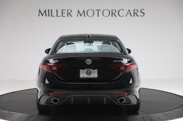 New 2020 Alfa Romeo Giulia Sport Q4 for sale Sold at Bentley Greenwich in Greenwich CT 06830 6