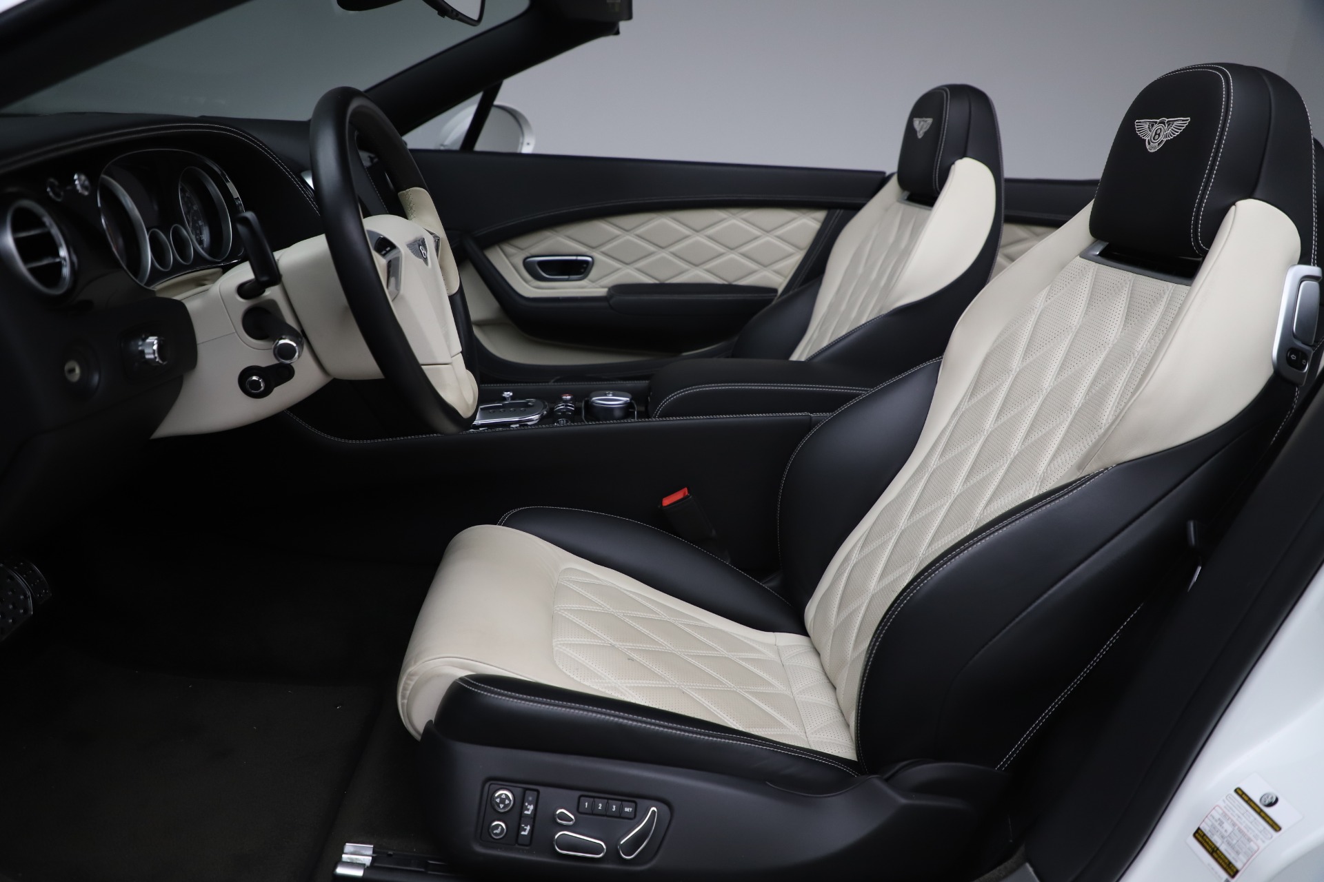 Pre Owned 14 Bentley Continental Gt V8 For Sale Special Pricing Bentley Greenwich Stock 77 Pre Owned 14 Bentley Continental Gt V8 For Sale Special Pricing Bentley Greenwich Stock 77