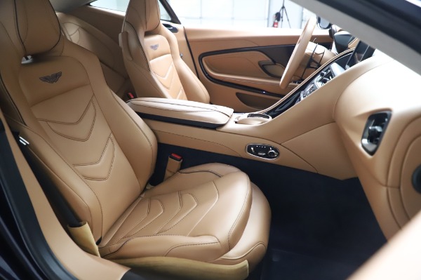 New 2020 Aston Martin DBS Superleggera Coupe for sale $338,286 at Bentley Greenwich in Greenwich CT 06830 20
