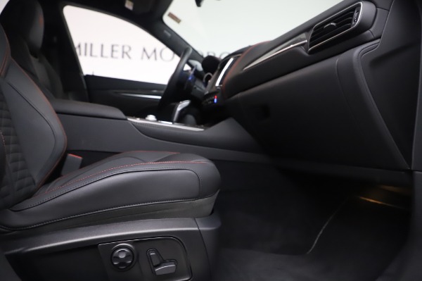 New 2019 Maserati Levante Trofeo for sale Sold at Bentley Greenwich in Greenwich CT 06830 23