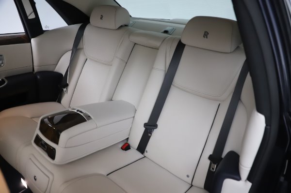 Used 2016 Rolls-Royce Ghost for sale Sold at Bentley Greenwich in Greenwich CT 06830 14