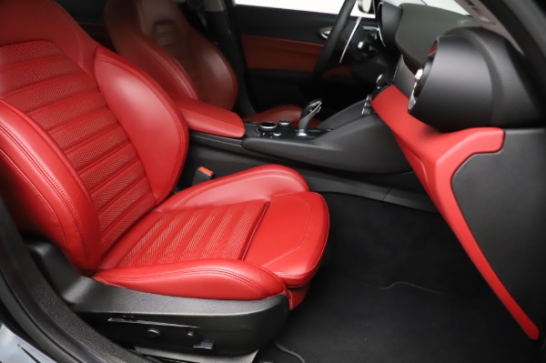 Used 2017 Alfa Romeo Giulia Ti Sport for sale Sold at Bentley Greenwich in Greenwich CT 06830 24