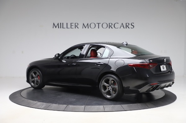 Used 2017 Alfa Romeo Giulia Ti Sport for sale Sold at Bentley Greenwich in Greenwich CT 06830 4
