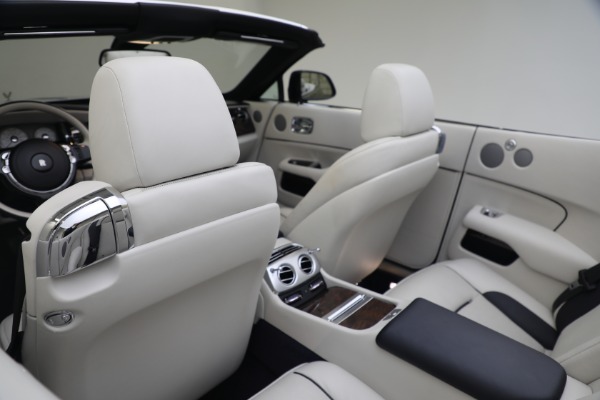 Used 2017 Rolls-Royce Dawn for sale $244,900 at Bentley Greenwich in Greenwich CT 06830 26
