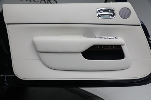 Used 2017 Rolls-Royce Dawn for sale $244,900 at Bentley Greenwich in Greenwich CT 06830 28