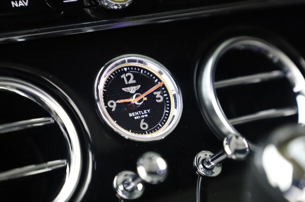 Used 2020 Bentley Continental GTC V8 for sale $199,900 at Bentley Greenwich in Greenwich CT 06830 27