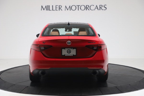 New 2020 Alfa Romeo Giulia Q4 for sale $47,245 at Bentley Greenwich in Greenwich CT 06830 6