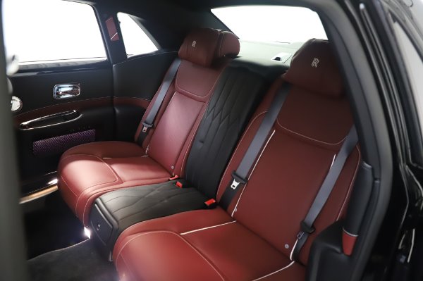 Used 2020 Rolls-Royce Ghost for sale $245,900 at Bentley Greenwich in Greenwich CT 06830 19
