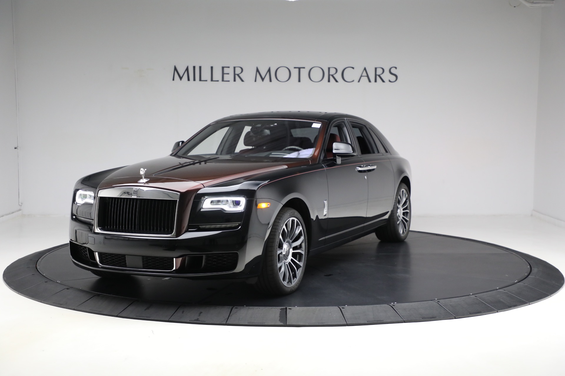 Used 2020 Rolls-Royce Ghost for sale $245,900 at Bentley Greenwich in Greenwich CT 06830 1
