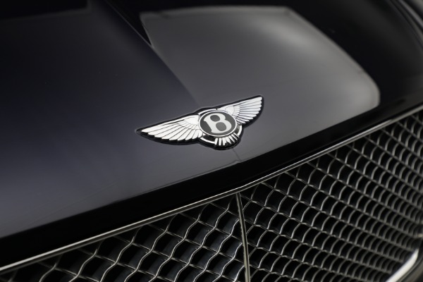 Used 2021 Bentley Bentayga V8 for sale $133,900 at Bentley Greenwich in Greenwich CT 06830 14