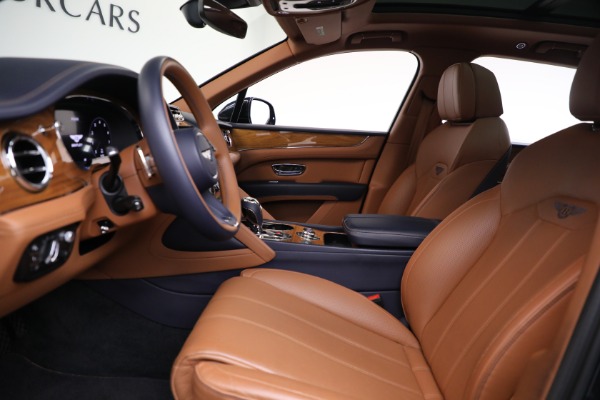 Used 2021 Bentley Bentayga V8 for sale $133,900 at Bentley Greenwich in Greenwich CT 06830 19