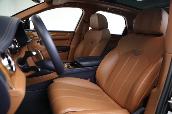 Used 2021 Bentley Bentayga V8 for sale $133,900 at Bentley Greenwich in Greenwich CT 06830 20