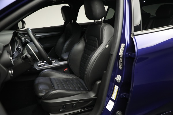 Used 2020 Alfa Romeo Stelvio Ti Sport Q4 for sale Sold at Bentley Greenwich in Greenwich CT 06830 26