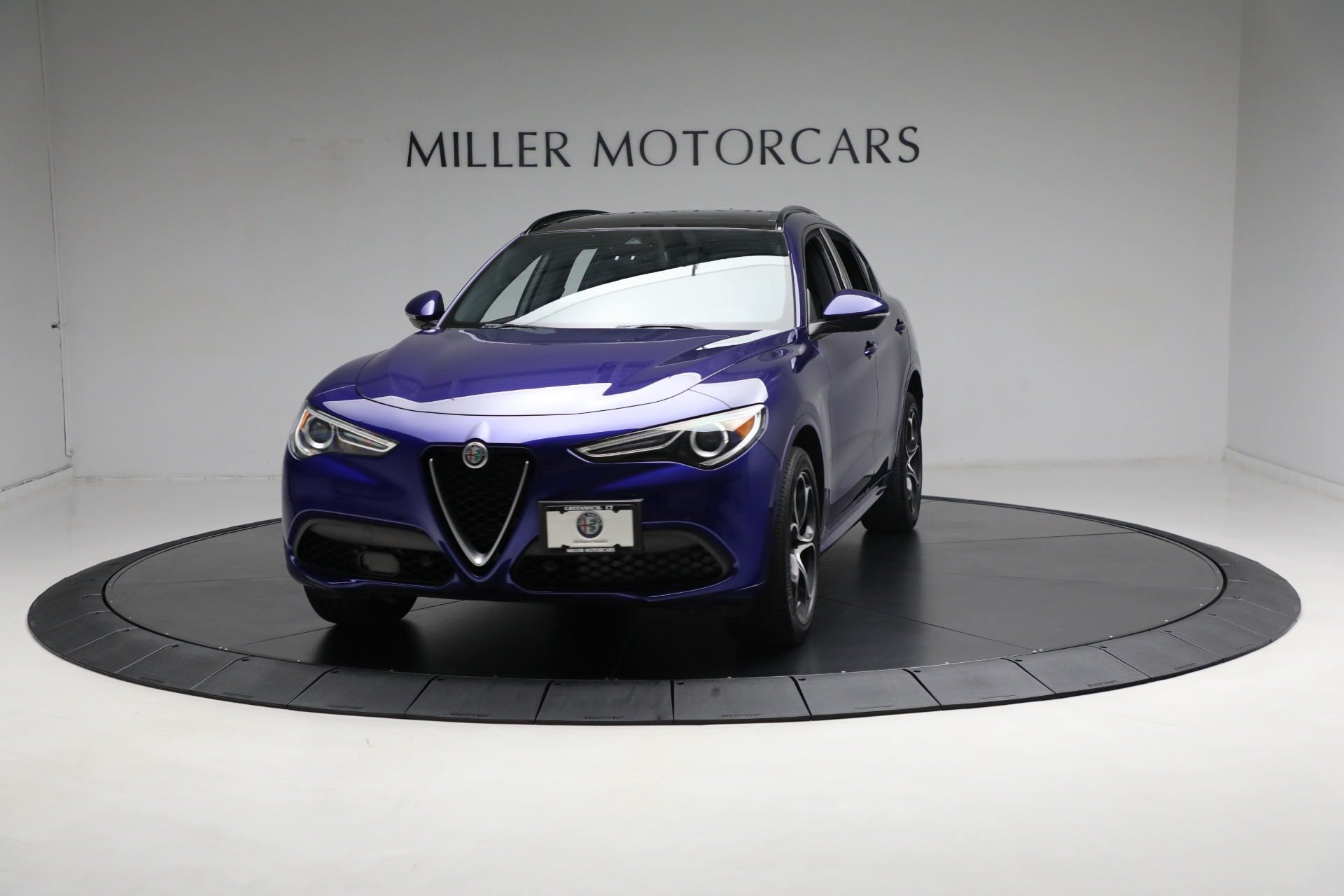 Used 2020 Alfa Romeo Stelvio Ti Sport Q4 for sale Sold at Bentley Greenwich in Greenwich CT 06830 1
