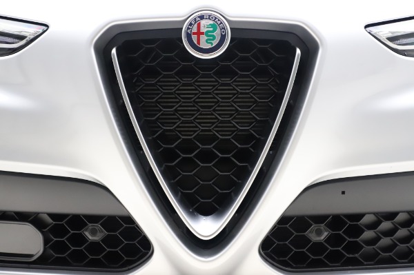 New 2020 Alfa Romeo Stelvio Ti Q4 for sale Sold at Bentley Greenwich in Greenwich CT 06830 26