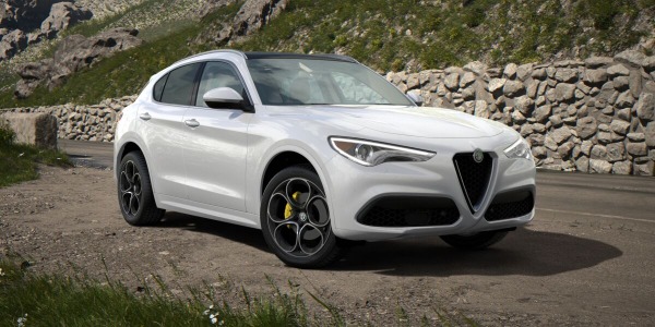 New 2020 Alfa Romeo Stelvio Ti Lusso Q4 for sale Sold at Bentley Greenwich in Greenwich CT 06830 2