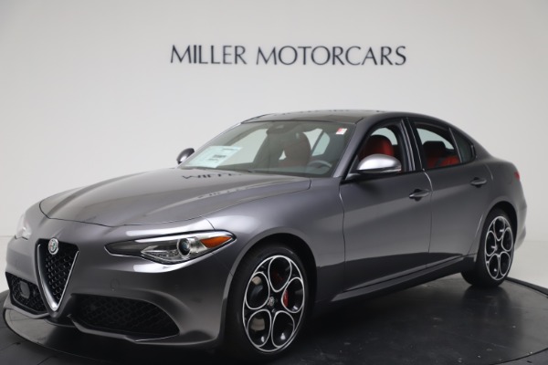 New 2020 Alfa Romeo Giulia Ti Sport Q4 for sale Sold at Bentley Greenwich in Greenwich CT 06830 2