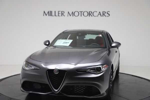 New 2020 Alfa Romeo Giulia Ti Sport Q4 for sale Sold at Bentley Greenwich in Greenwich CT 06830 1