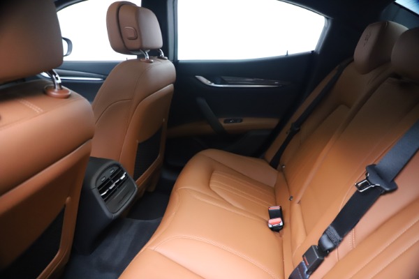 New 2020 Maserati Ghibli S Q4 for sale Sold at Bentley Greenwich in Greenwich CT 06830 19