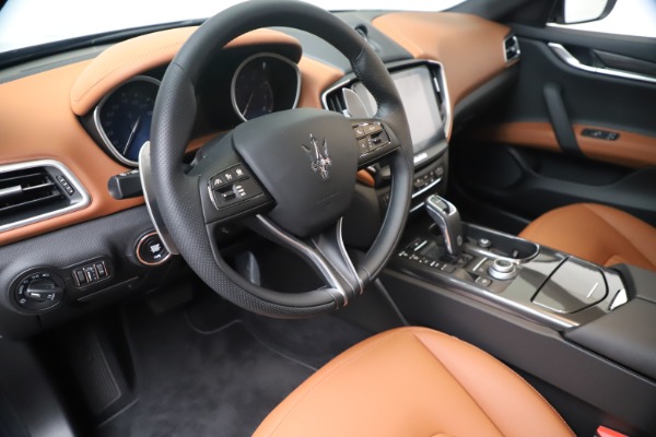 New 2020 Maserati Ghibli S Q4 for sale Sold at Bentley Greenwich in Greenwich CT 06830 13