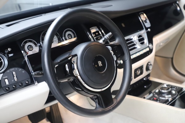 Used 2014 Rolls-Royce Wraith for sale Sold at Bentley Greenwich in Greenwich CT 06830 16