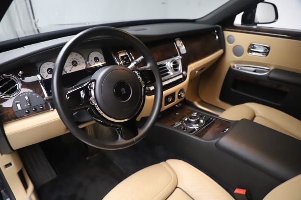 Used 2016 Rolls-Royce Ghost for sale Sold at Bentley Greenwich in Greenwich CT 06830 18