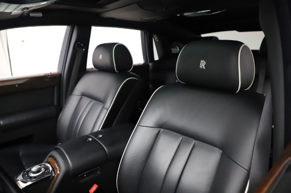 Used 2014 Rolls-Royce Phantom for sale Sold at Bentley Greenwich in Greenwich CT 06830 12