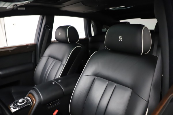 Used 2014 Rolls-Royce Phantom for sale $186,900 at Bentley Greenwich in Greenwich CT 06830 12