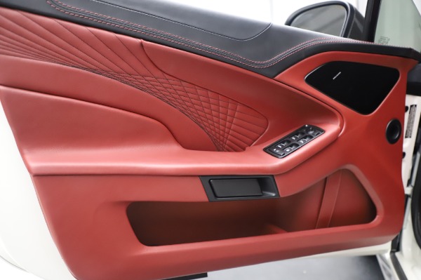 Used 2018 Aston Martin Vanquish S Volante for sale $179,900 at Bentley Greenwich in Greenwich CT 06830 17