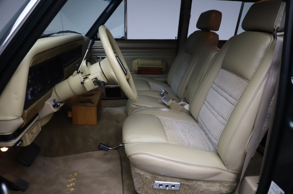 Used 1991 Jeep Grand Wagoneer for sale Sold at Bentley Greenwich in Greenwich CT 06830 13
