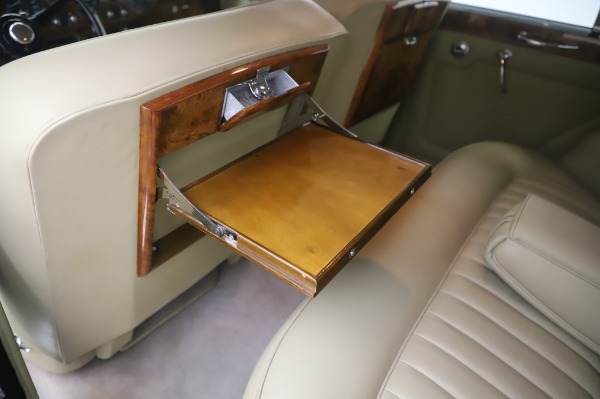 Used 1965 Rolls-Royce Silver Cloud III for sale Sold at Bentley Greenwich in Greenwich CT 06830 20