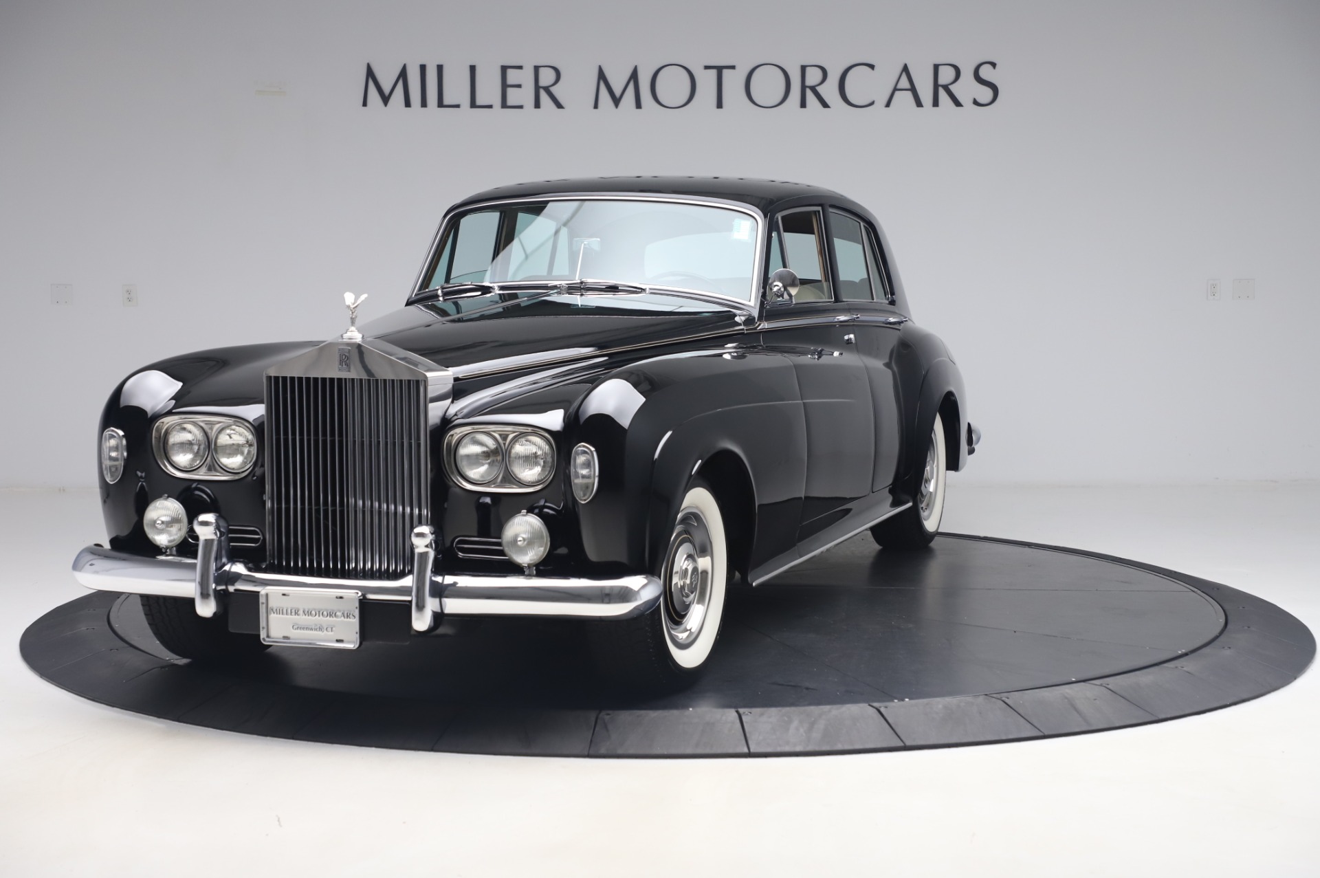 Used 1965 Rolls-Royce Silver Cloud III for sale Sold at Bentley Greenwich in Greenwich CT 06830 1