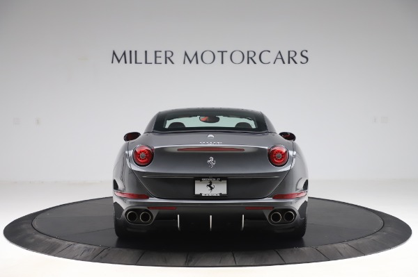 Used 2015 Ferrari California T for sale Sold at Bentley Greenwich in Greenwich CT 06830 18