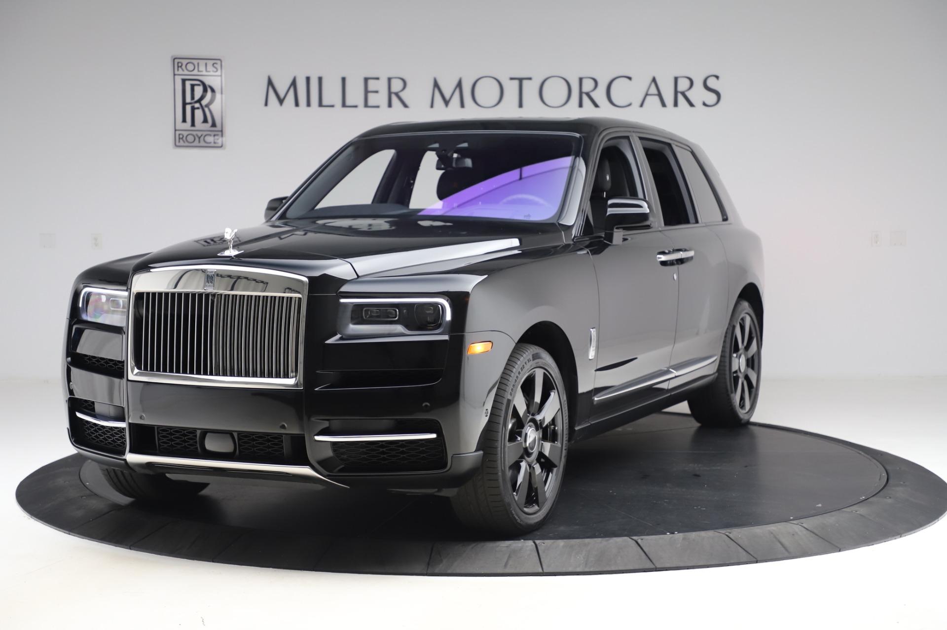 Used 2020 Rolls-Royce Cullinan for sale Sold at Bentley Greenwich in Greenwich CT 06830 1