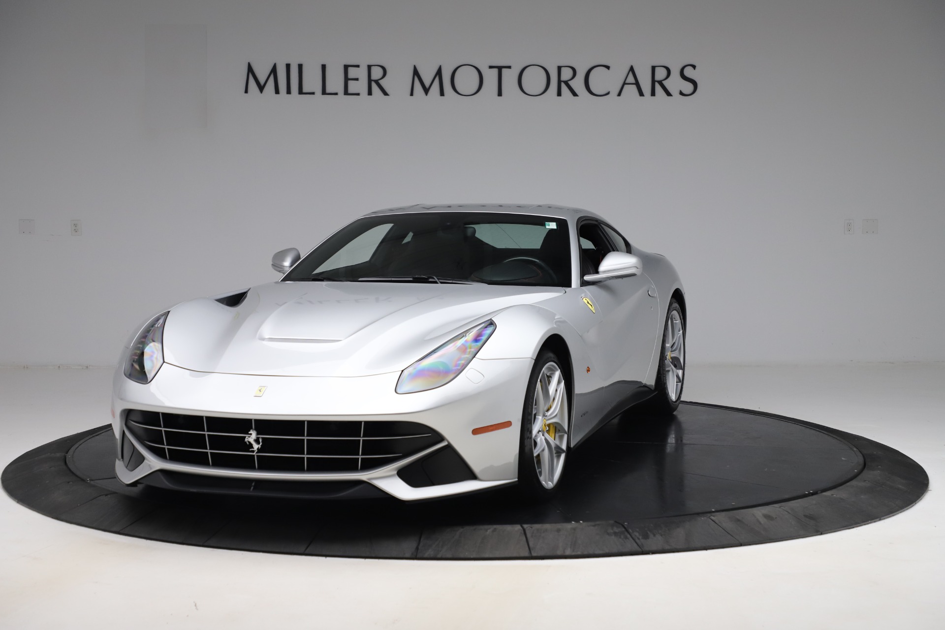Used 2015 Ferrari F12 Berlinetta for sale $235,900 at Bentley Greenwich in Greenwich CT 06830 1