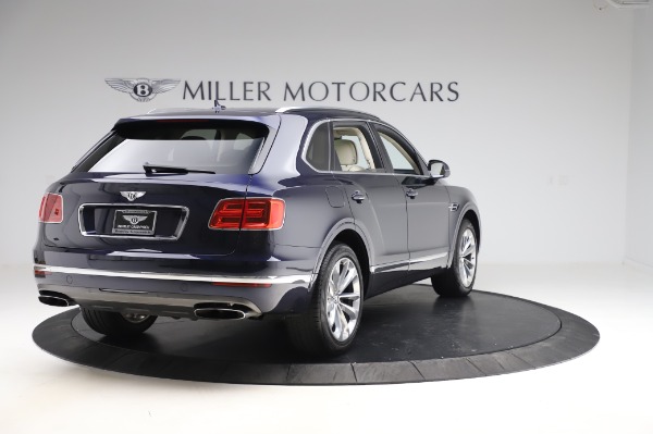 Used 2017 Bentley Bentayga W12 for sale Sold at Bentley Greenwich in Greenwich CT 06830 7