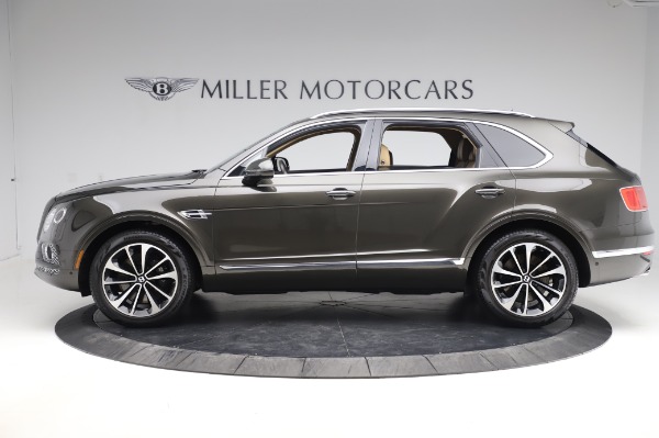 Used 2018 Bentley Bentayga W12 Signature Edition for sale Sold at Bentley Greenwich in Greenwich CT 06830 3