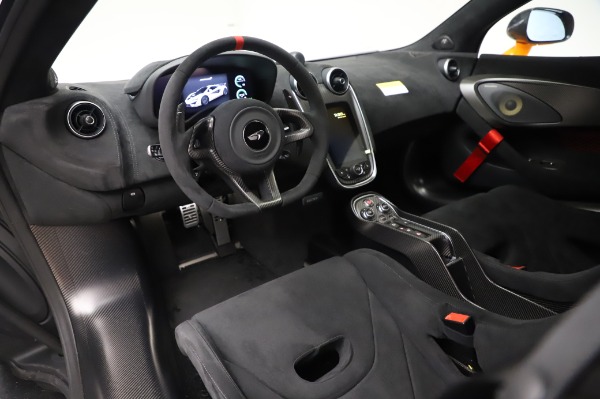 New 2020 McLaren 620R Coupe for sale Call for price at Bentley Greenwich in Greenwich CT 06830 28