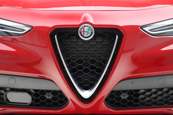 New 2020 Alfa Romeo Stelvio Sport Q4 for sale Sold at Bentley Greenwich in Greenwich CT 06830 28