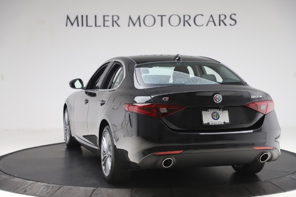 New 2020 Alfa Romeo Giulia Ti Lusso Q4 for sale Sold at Bentley Greenwich in Greenwich CT 06830 5