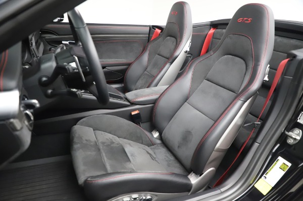 Used 2018 Porsche 911 Carrera 4 GTS for sale Sold at Bentley Greenwich in Greenwich CT 06830 15