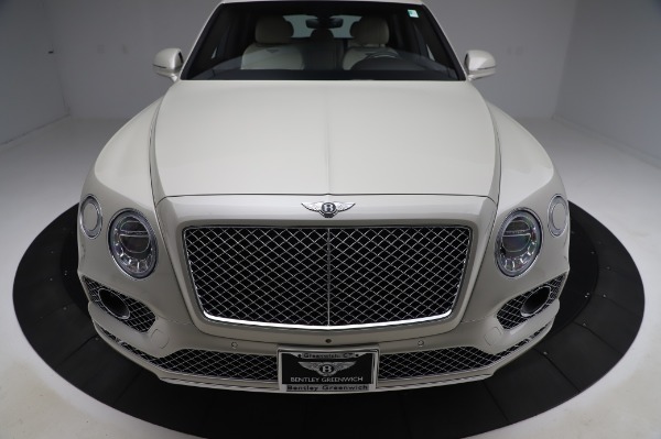 Used 2018 Bentley Bentayga Onyx Edition for sale Sold at Bentley Greenwich in Greenwich CT 06830 13