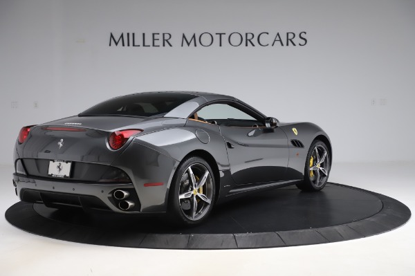 Used 2014 Ferrari California 30 for sale Sold at Bentley Greenwich in Greenwich CT 06830 16