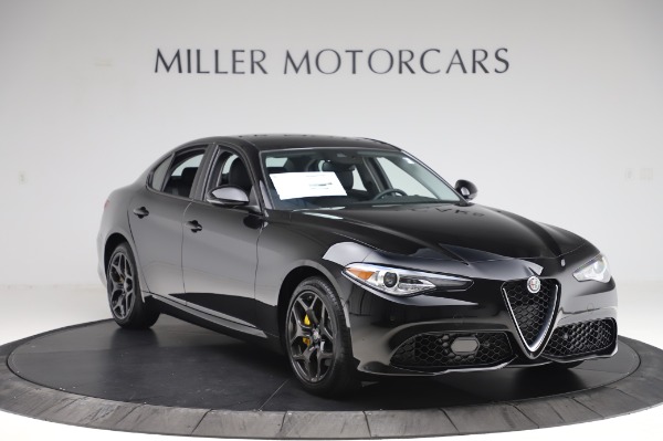 New 2020 Alfa Romeo Giulia Sport Q4 for sale Sold at Bentley Greenwich in Greenwich CT 06830 11