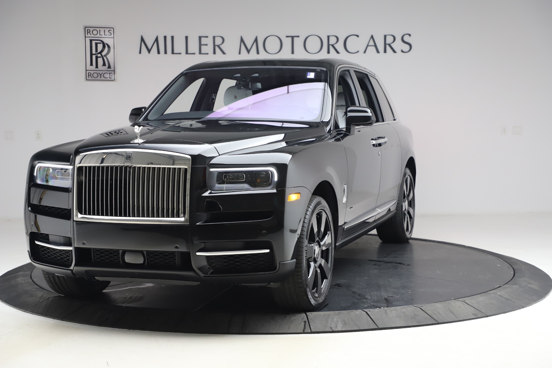 New 2021 Rolls-Royce Cullinan for sale Sold at Bentley Greenwich in Greenwich CT 06830 1
