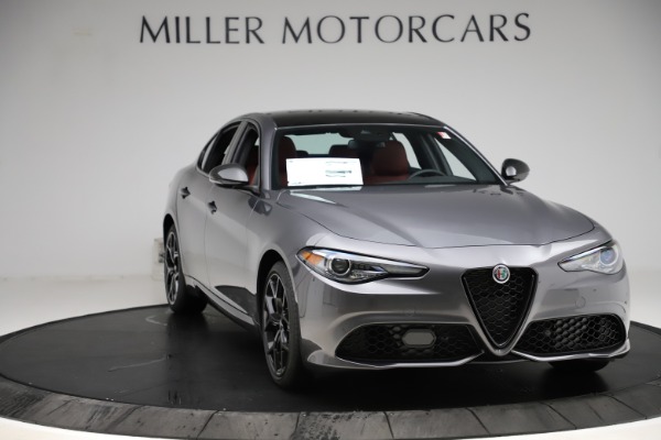 New 2020 Alfa Romeo Giulia Ti Sport Q4 for sale Sold at Bentley Greenwich in Greenwich CT 06830 11