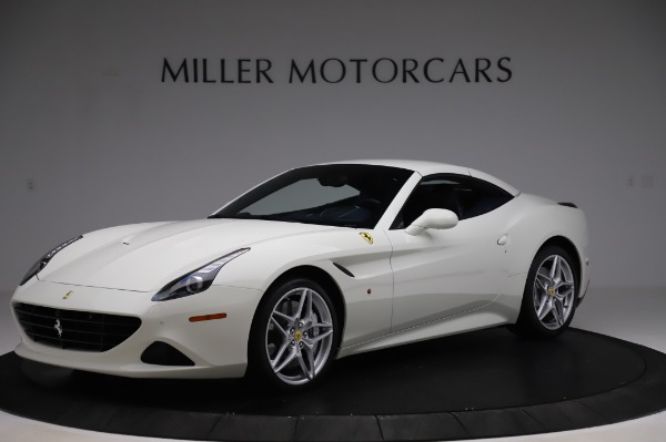 Used 2016 Ferrari California T for sale Sold at Bentley Greenwich in Greenwich CT 06830 14